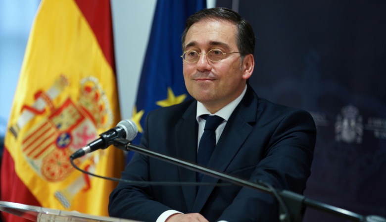 España retira definitivamente a su embajadora en Argentina