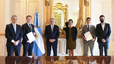 Alberto recibió a autoridades de YPF y Equinor