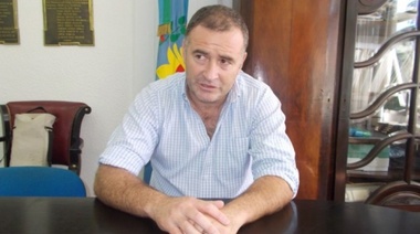 Otro intendente se alinea a la candidatura de Insaurralde y pide la unidad del PJ
