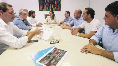 Vidal recibió a intendentes de la "mesa chica" del PRO que pedían eliminar las PASO