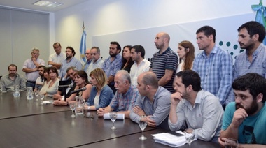 Diputados bonaerenses rechazaron otro "golpe a los clubes barrio"