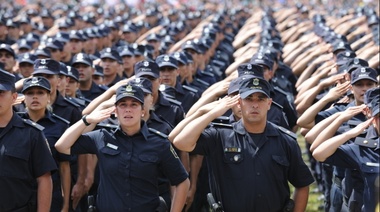 Pasan a retiro voluntario a 114 jefes de la policía Bonaerense