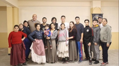 Quilmes: Martiniano Molina visitó el Club Social y Deportivo Juventud de Bernal