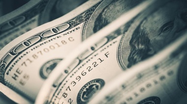 Tras haber superado los $60, el dólar se cotiza a $59,50 en el Banco Nación