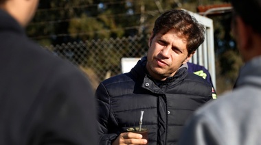 Axel regresa a la Tercera Sección para visitar Ezeiza y Lanús
