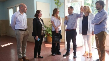 Vila, Thea y Gray supervisaron obras en Esteban Echeverría