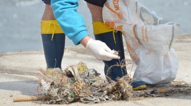 El 86% de la basura de las playas bonaerenses corresponde a residuos plásticos