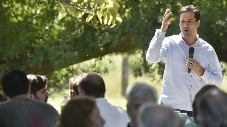 UCR: Maxi Abad recibió el apoyo de dirigentes de la Quinta Sección