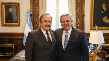 Alfonsín calificó a JxC de “irresponsable” por criticar el origen de la vacuna Sputnik V