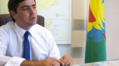 Diputado sostuvo que la demora de la vacunación implica poner en peligro a los adultos mayores