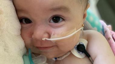 Tras una exhaustiva campaña: Emma recibió el medicamento más caro del mundo