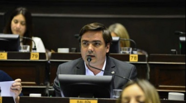 Balbín: “Hoy, el sector más dinámico de la sociedad se encuentra a la intemperie de la crisis”