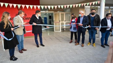 Nicolás Trotta junto a Agustina Vila inauguraron un Jardín de Infantes en Almirante Brown