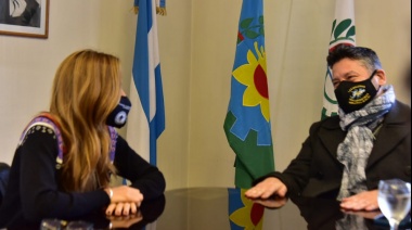 El Intendente de Merlo firmó convenios con Victoria Tolosa Paz para fortalecer las políticas sociales