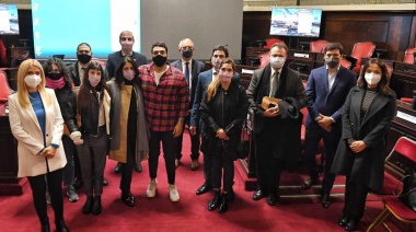 Homenajearon al doctor Eduardo De Lázzari tras fallecer de Covid-19