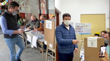 Los intendentes de 25 de mayo y Partido de la Costa emitieron sus votos