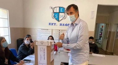 Votó Esteban Bullrich en Quilmes: "Votar es un privilegio al que no pienso renunciar"