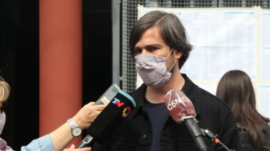 Votó Nicolás del Caño y denunció irregularidades y boletas truchas en varias mesas