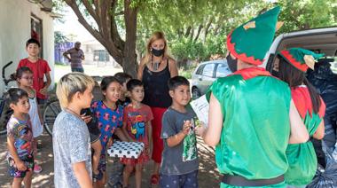 La Municipalidad de San Nicolás hizo entrega de jueguetes en diferentes puntos de la ciudad