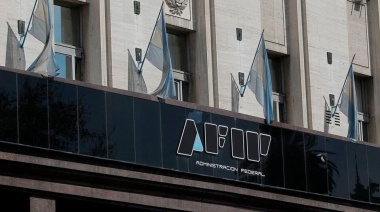 Dólar ahorro: Ya se puede pedir la devolución del 35% en AFIP
