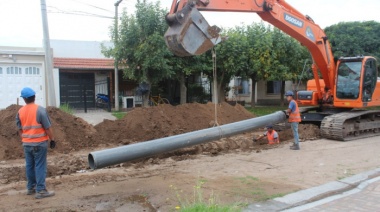 La Provincia adjudicó obras de agua y cloaca para siete municipios