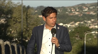 Axel Kicillof: "A partir de mañana hay tercera dosis libre para mayores de 30 años"