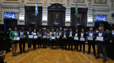 Se entregaron los Premios Parlamentario 2021 a los legisladores bonaerenses