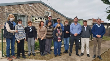 El municipio de Lincoln renovó su compromiso de colaboración con un Centro de Día local
