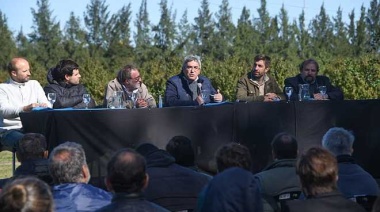 Javier Rodríguez: “El diálogo es fundamental para la elaboración de políticas públicas”