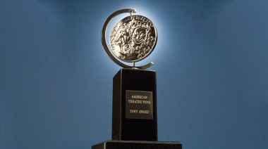 La 75° edición de los premios Tony será presentada por Ariana DeBose: mirá los nominados