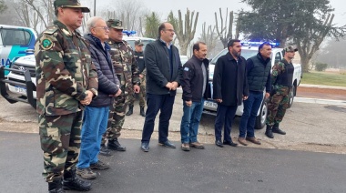 El intendente de Tordillo encabezó el acto de entrega de nuevos móviles policiales