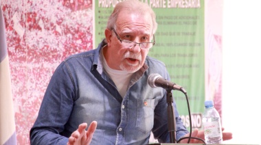 Plaini acusó a la oposición de “machacar las 24 horas para ver cómo debilitan al gobierno”