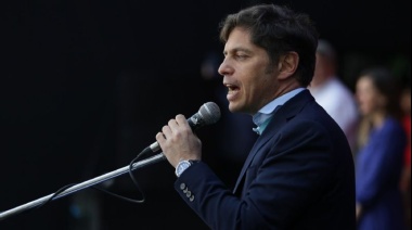 Kicillof presentó la expansión del boleto estudiantil para universidades del interior