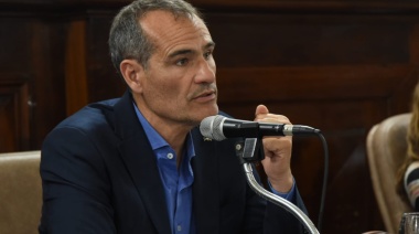 “El gasoducto Néstor Kirchner, el Canal de Magdalena y el litio, forman un triángulo de desarrollo”, dijo Escudero