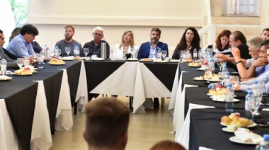 Álvarez Rodríguez, Bianco y Otermín junto a legisladores analizan la gestión provincial