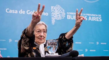 Kicillof recordó el natalicio de Hebe de Bonafini y la llamó "nuestra compañera y madre"