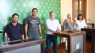 Britos confirmó el pase de 161 empleados a planta permanente en Chivilcoy