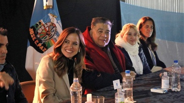 José C. Paz: Ishii y Tolosa Paz entregaron maquinarias y herramientas a emprendedores