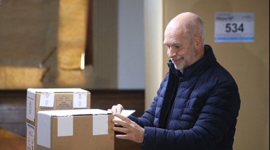 Larreta sufragó y pidió a los ciudadanos “que vayan a votar”