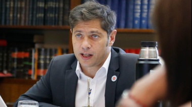 Kicillof habló con Garro y le ofreció los recursos de la Provincia