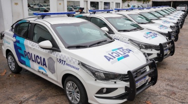 San Martín incorporó 10 nuevos patrulleros para las 10 comisarías