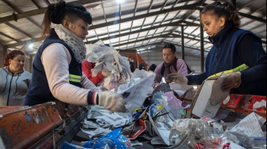 Las dependencias públicas de la provincia deberán reciclar sus residuos