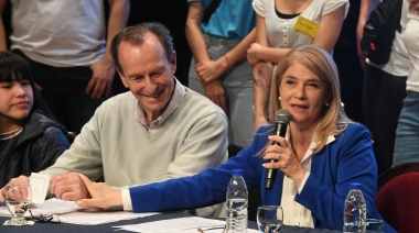 Magario: "El Estado y los gobiernos que vienen tienen que garantizar la educación pública"