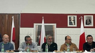 Intendentes radicales mantienen la neutralidad de cara al balotaje