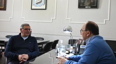 La Universidad Nacional de Saladillo, uno de los puntos del encuentro entre Salomón y Abarca