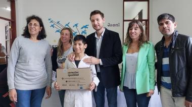 Leandro N. Alem: Tras una nueva entrega de netbooks, aseguran que la mayoría del alumnado ya tiene su computadora