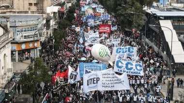 Ante la manifestación de la CGT, Bullrich reiteró que quitarán planes sociales a quienes corten calles