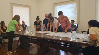 Representantes de Edenor y del municipio se reunieron con vecinos para trabajar ante la falta de luz en el Delta de Tigre