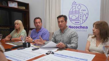 El intendente de Necochea anunció que se reducirá el sueldo a la mitad