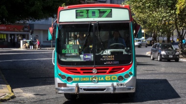 La Plata: piden que se refuerce la frecuencia de micros en verano